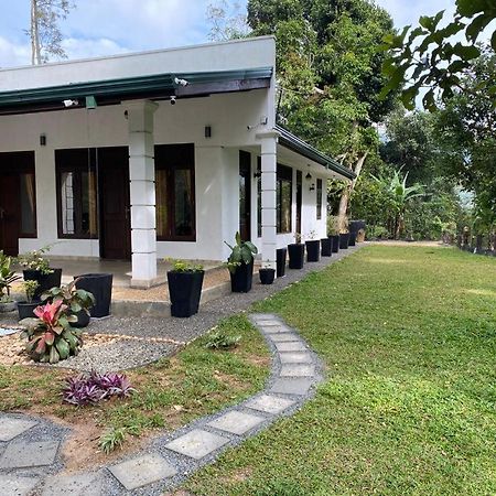 Ceylon Rich Leaves Ella Bed & Breakfast Екстериор снимка