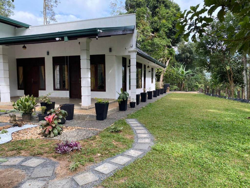 Ceylon Rich Leaves Ella Bed & Breakfast Екстериор снимка